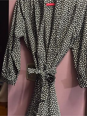 Black and White Print Tie-Waist Wrap Dress